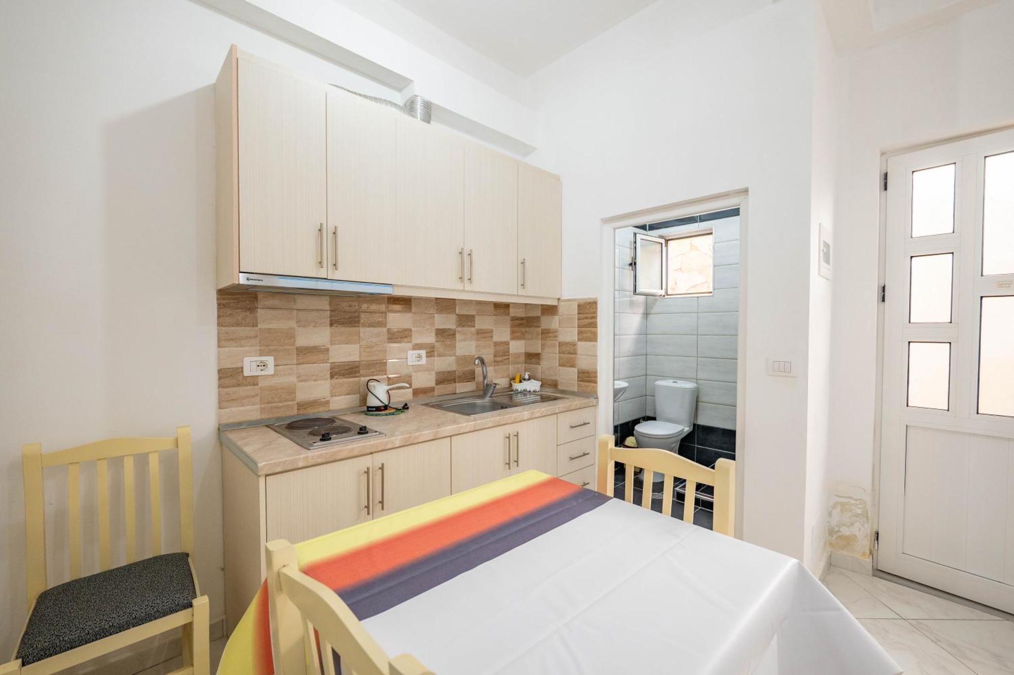 Vila Celi Sarandë Exterior foto